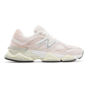 New Balance 9060 Pink Haze
